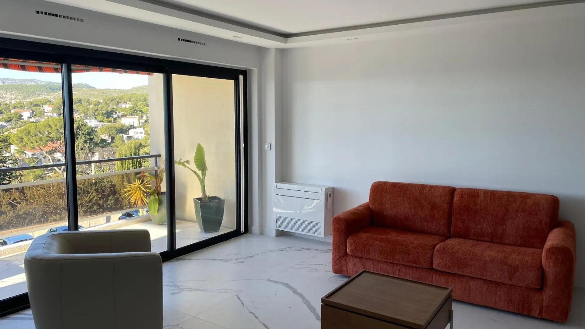 Apartment Sea View With Ac And Wifi Cassis